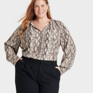 Women's Raglan Long Sleeve Split Neck Blouse 3X Ava &viv